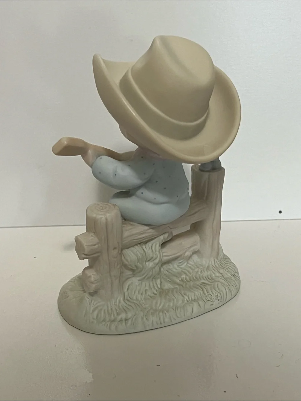 Precious Moments “Hallelujah Country” 1987 by Samuel J Butcher for Enesco